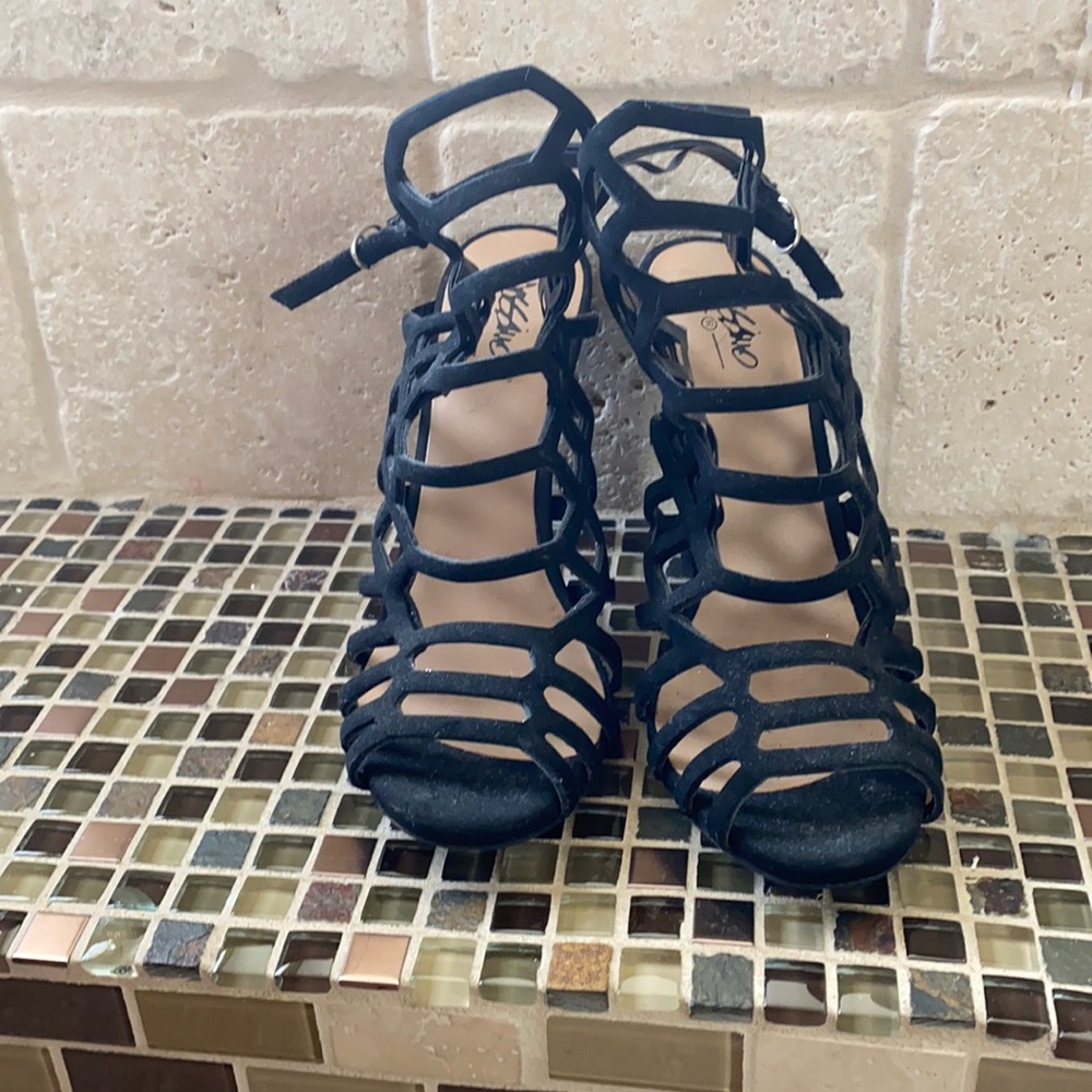 Black heels